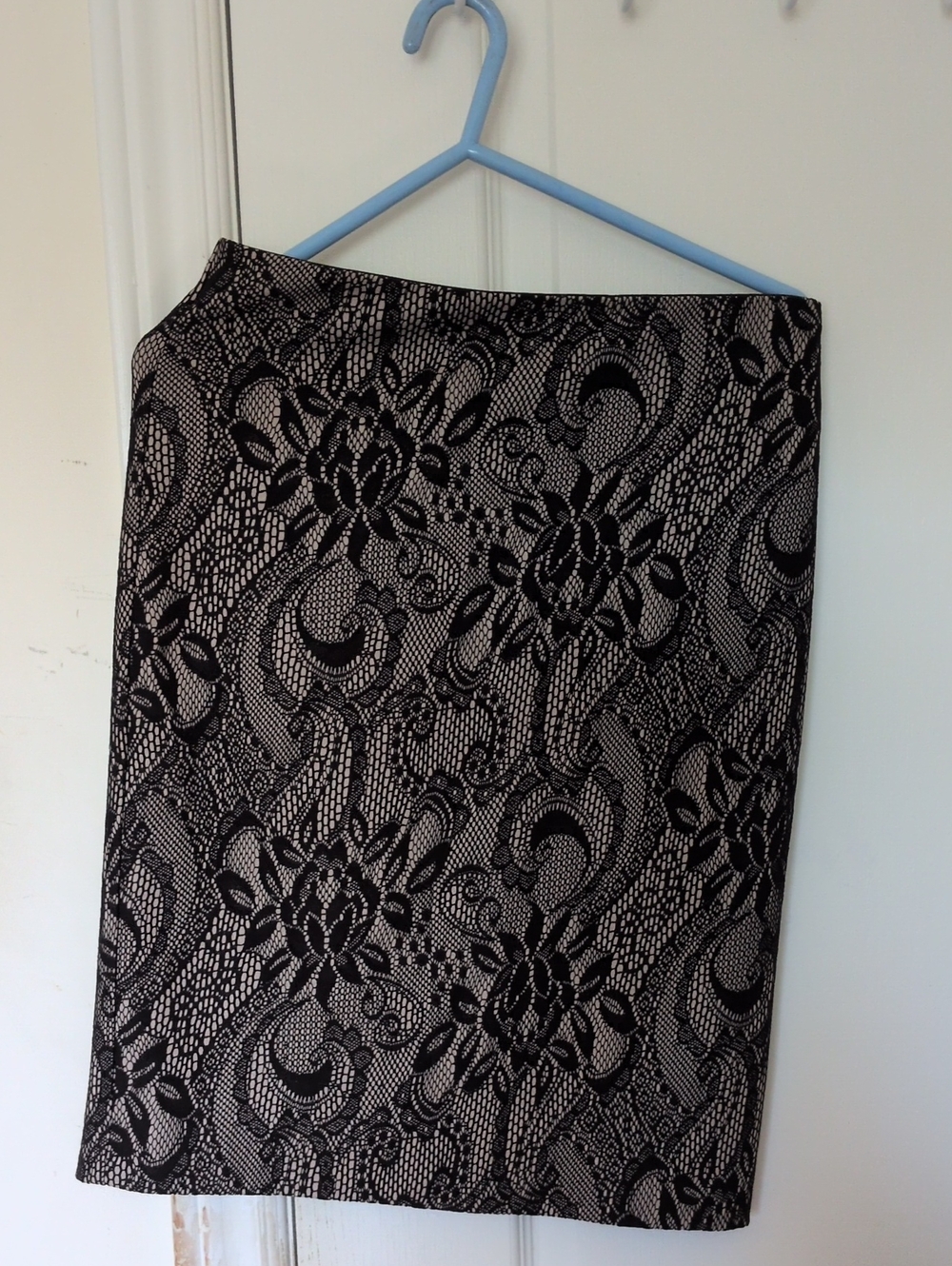 Ann Taylor Black Lace-Effect Pencil Skirt with Beige Underlay